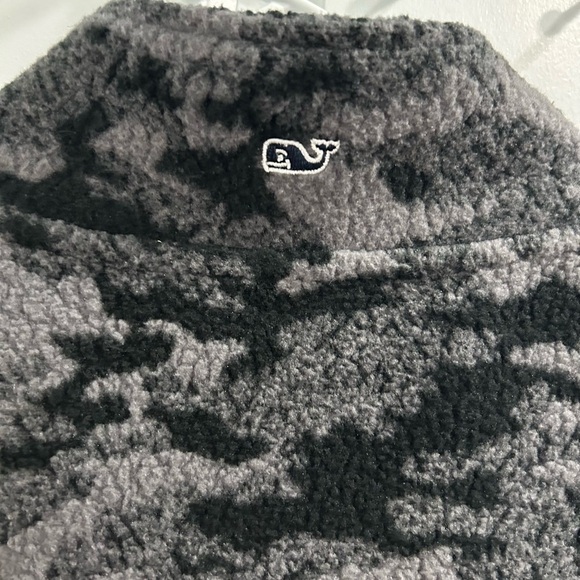 Vineyard Vines Camo Sherpa Harbor Vest Sz XL Cozy Outdoors Layering Preppy - Picture 6 of 11